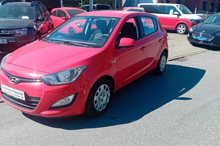 Hyundai i20 91.750 km 5.699 &euro; Duisburg 47269