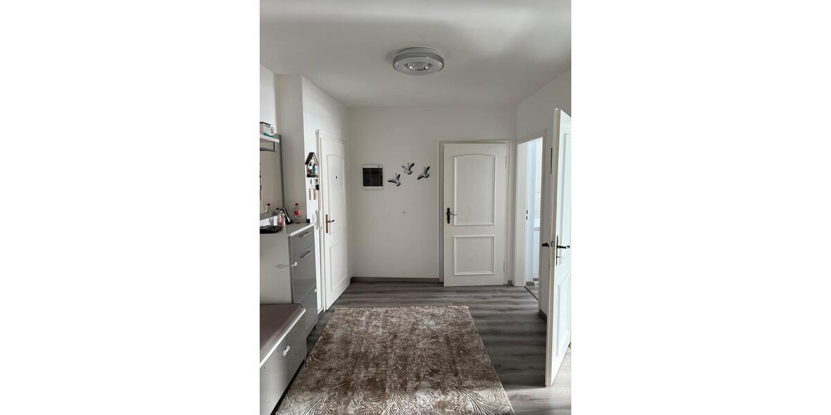 Etagenwohnung Velbert - 3 Zimmer, 75 m&sup2;, 189.000&euro; | Angebot:26375292