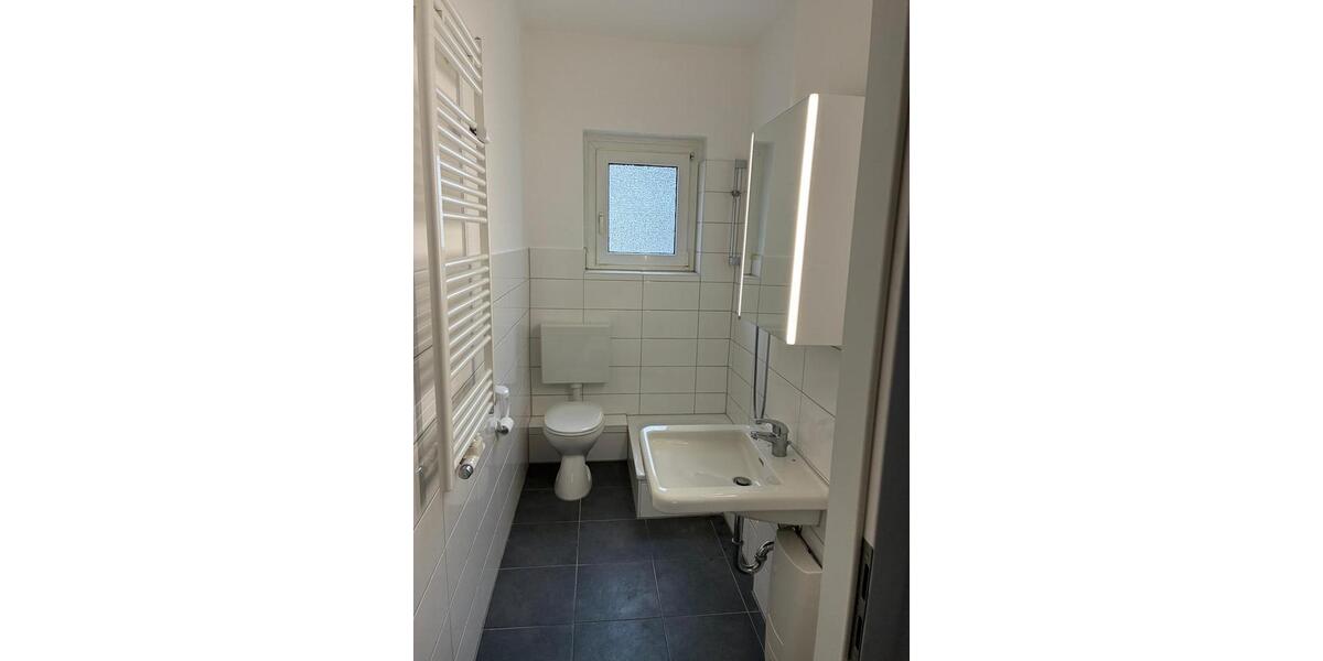 2-Zimmer-Wohnung mit Balkon & neuer Einbauküche 2 zimmer