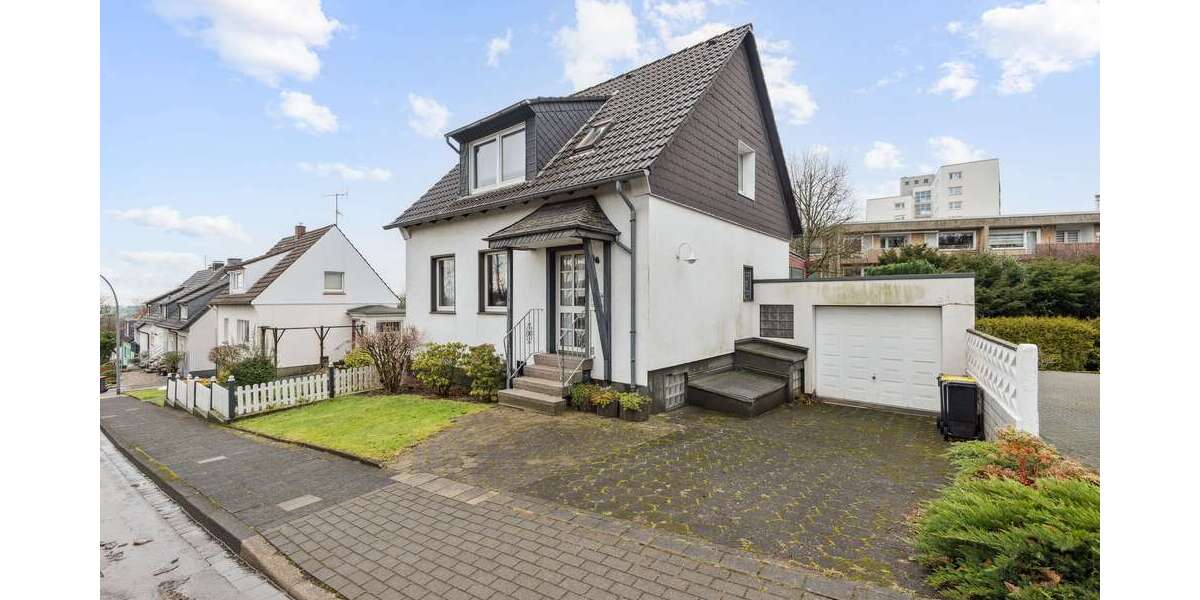 Haus zum Kaufen in Velbert 370.000 € 125 m² 6 zimmer