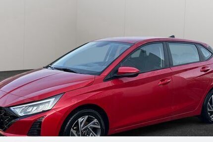 Hyundai i20 24.302 km 15.290 &euro; Dinslaken 46535
