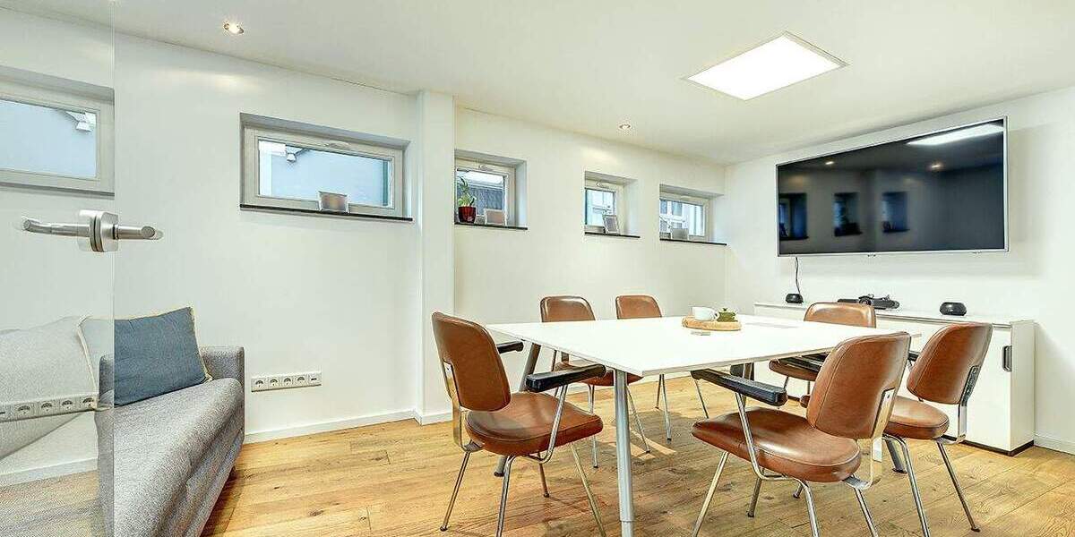 Außergewöhnlich Wohnen und Arbeiten im Herzen der Mettmanner Oberstadt 9 zimmer