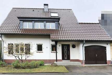 Haus zum Kaufen in Mülheim an der Ruhr 565.000 € 170 m² 7 zimmer
