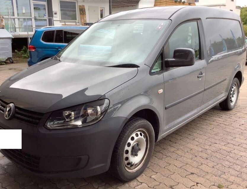 VW Caddy 199.000 km 11.690 € Datteln 45711