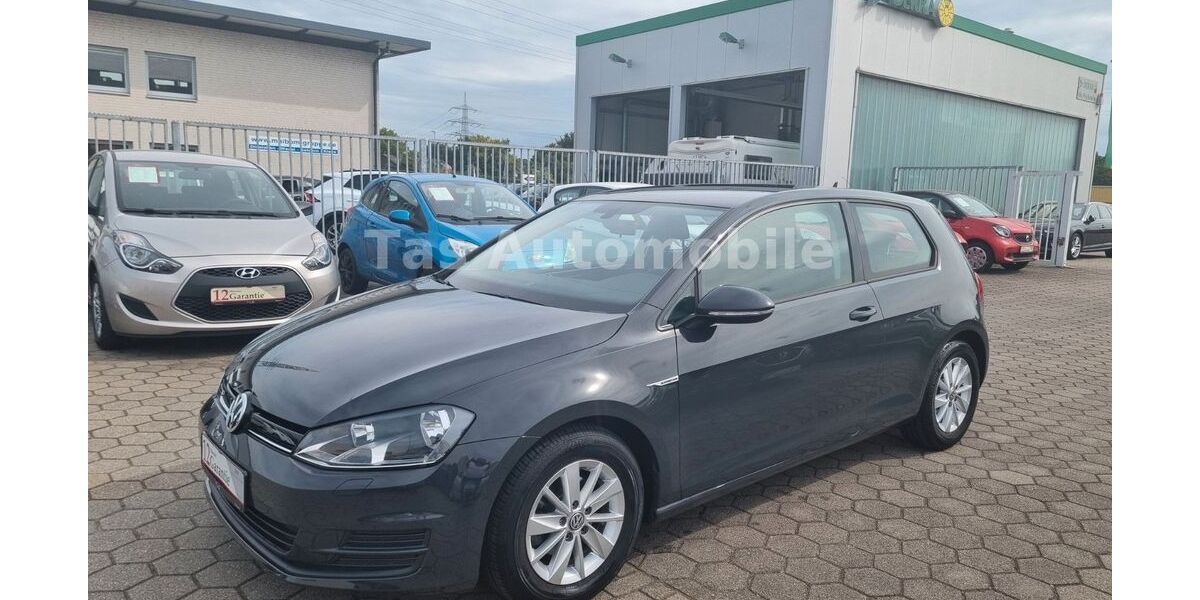 VW Golf 51.000 km 11.599 &euro; Dinslaken 46539