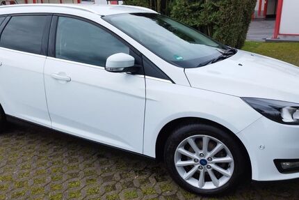 Ford Focus 118.000 km 8.990 &euro; Oer-Erkenschwick 45739