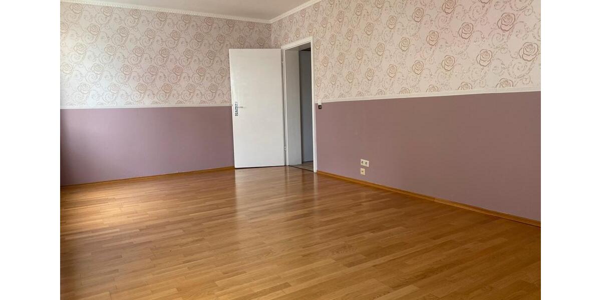 Etagenwohnung Wuppertal Arrenberg - 3 Zimmer, 100 m&sup2;, 230.000&euro; | Angebot:27440004