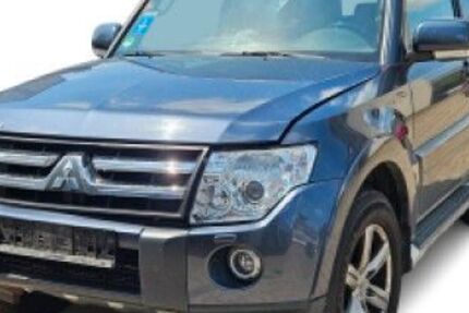 Mitsubishi Pajero 134.000 km 12.980 &euro; Duisburg 47249