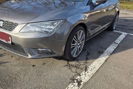 Seat Leon 150.000 km 8.250 &euro; Bochum 44809