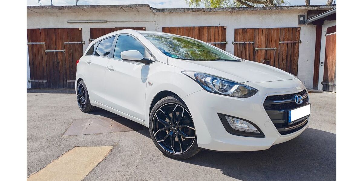 Hyundai i30 169.000 km 7.150 &euro; Essen 45147