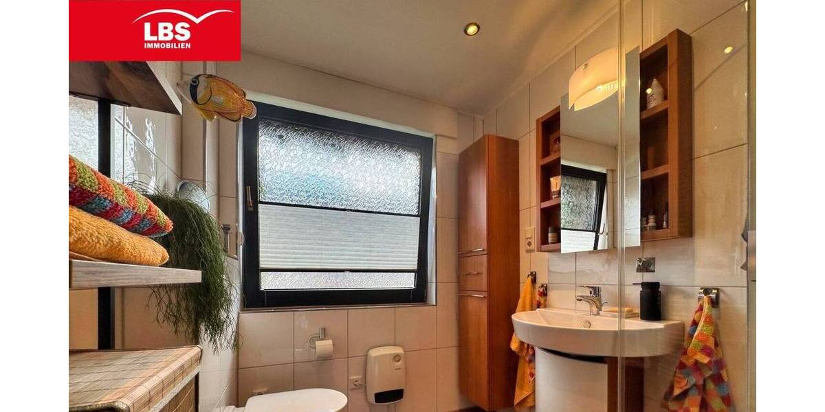 Reihenmittelhaus Bottrop Batenbrock - 5 Zimmer, 100 m&sup2;, 335.000&euro; | Angebot:26909562