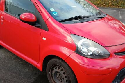Toyota Aygo (X) 208.000 km 1.790 &euro; Ratingen 40882