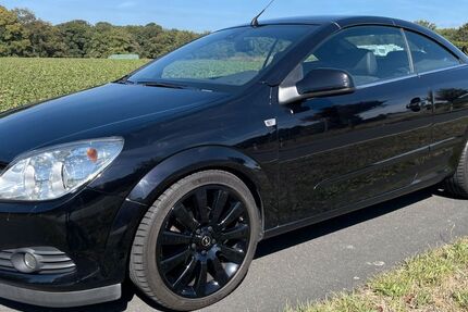 Opel Astra 93.990 km 8.450 &euro; Mülheim an der Ruhr 45478