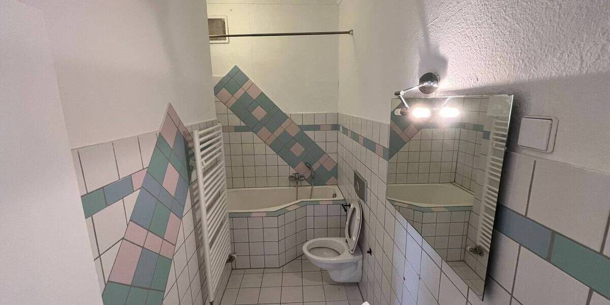 Superschöne, elegante 3 12 Raum Wohnung, mit Gartennutzung 3 zimmer