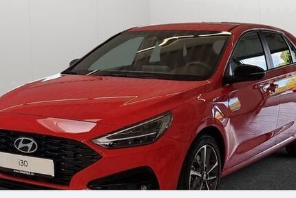 Hyundai i30 4.158 km 18.990 &euro; Castrop-Rauxel 44575