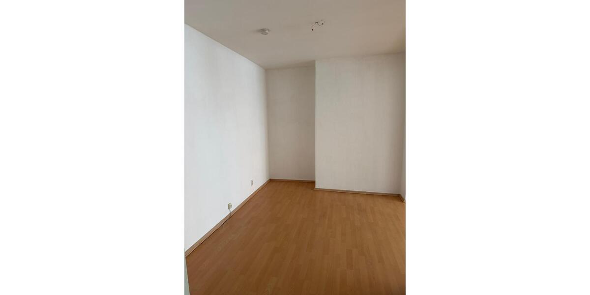 Etagenwohnung Duisburg Essenberg - 2 Zimmer, 65 m&sup2;, 380&euro; | Angebot:25646850