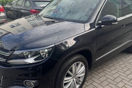 VW Tiguan 144.250 km 13.500 &euro; Duisburg 47058