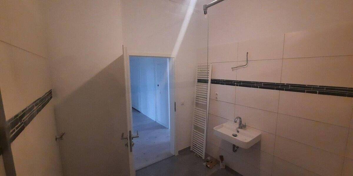 Etagenwohnung Bochum Weitmar - 4 Zimmer, 113 m&sup2;, 1.050&euro; | Angebot:26890129