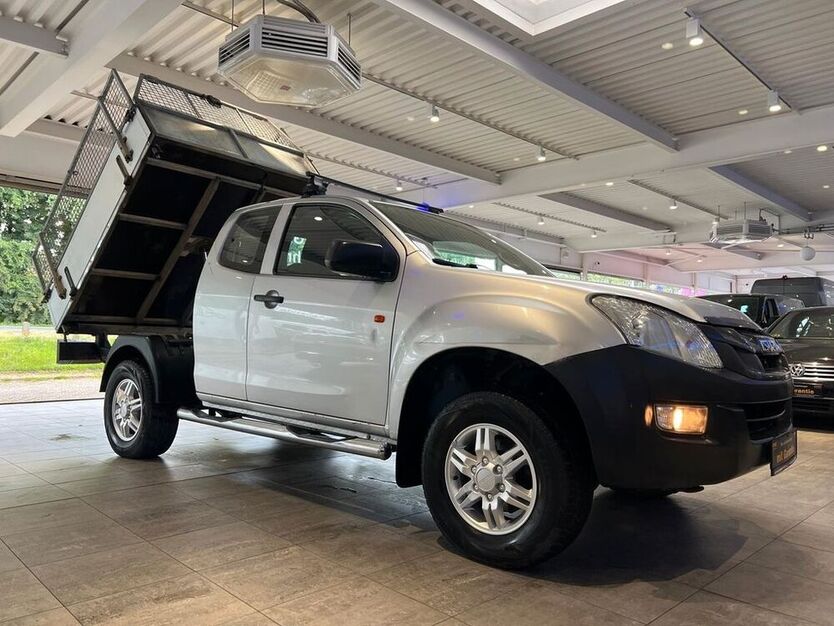 D-Max