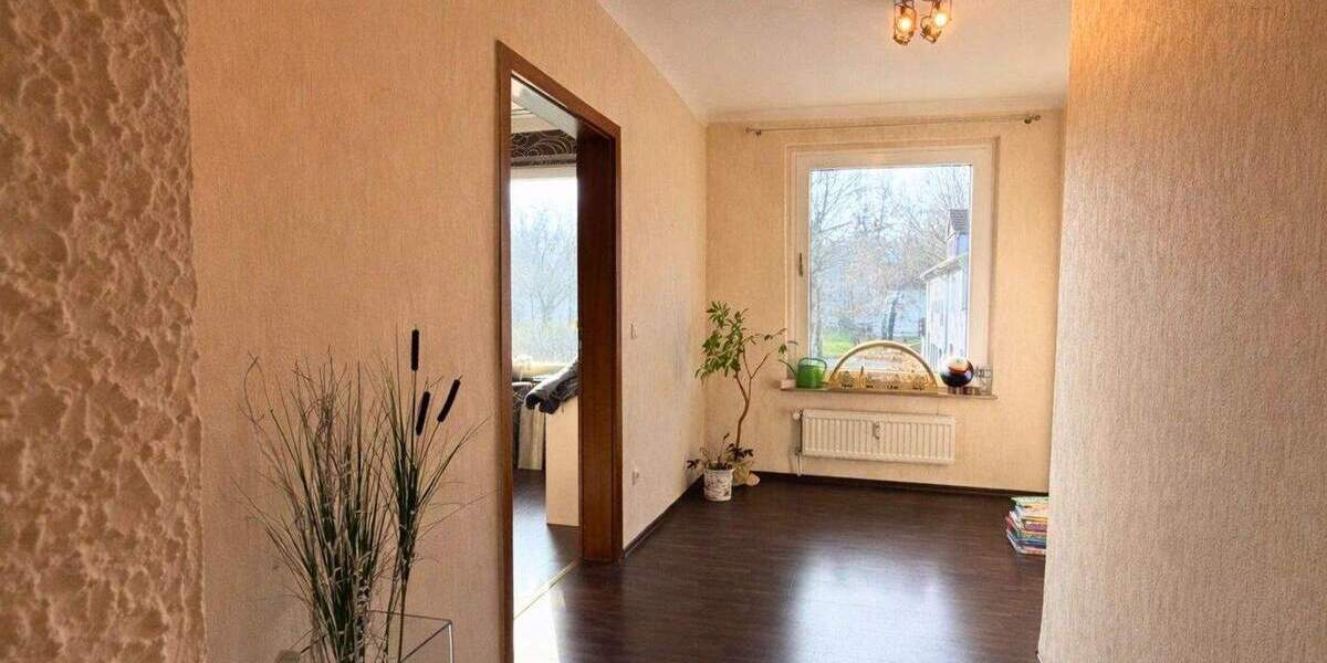 Reihenendhaus Gelsenkirchen Bismarck - 6 Zimmer, 200 m&sup2;, 249.000&euro; | Angebot:25427582