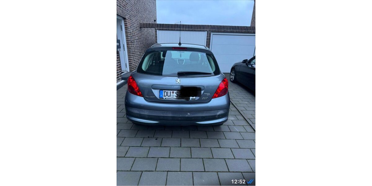 Peugeot 207 215.506 km 1.190 &euro; Duisburg 47167