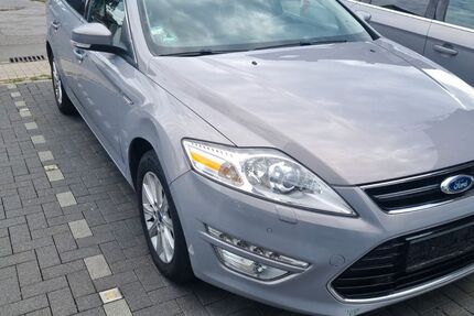 Ford Mondeo 167.500 km 6.295 € Gelsenkirchen 45896