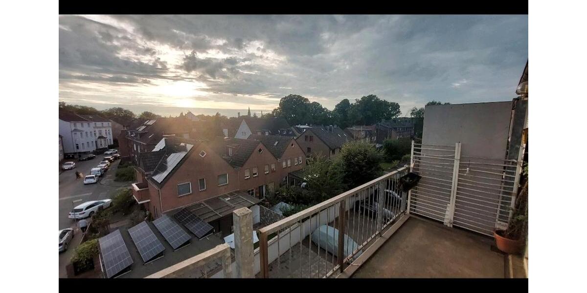 Dachgeschoßwohnung Duisburg Mittelmeiderich - 2 Zimmer, 73 m&sup2;, 525&euro; | Angebot:26127001
