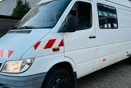 Mercedes-Benz Sprinter 139.500 km 11.900 &euro; Bottrop 46242