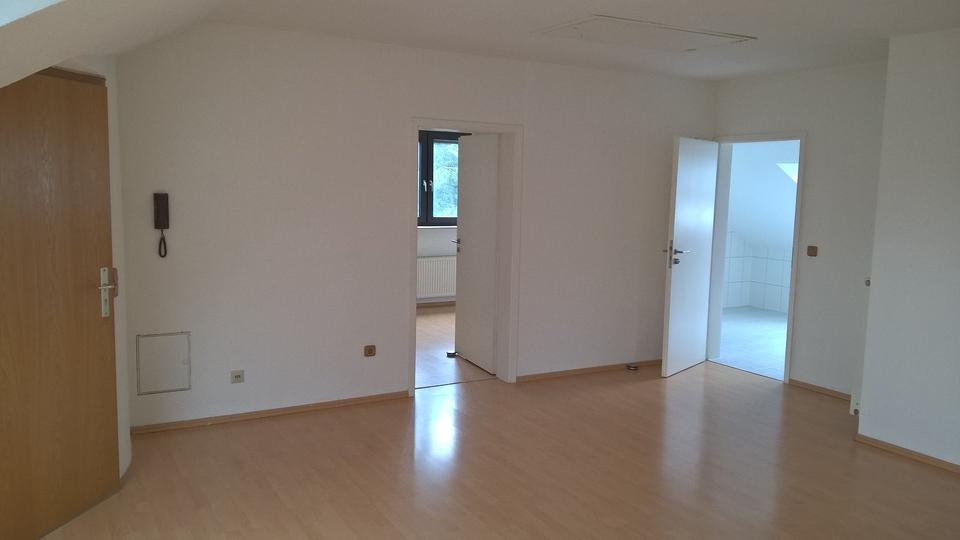 Dachgeschoßwohnung Gelsenkirchen Buer - 3.5 Zimmer, 75 m&sup2;, 650&euro; | Angebot:26396503