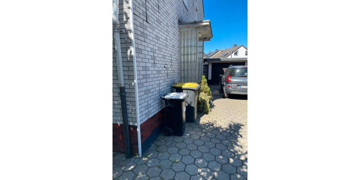 Einfamilienhaus Duisburg - 6 Zimmer, 150 m&sup2;, 2.160&euro; | Angebot:26215500