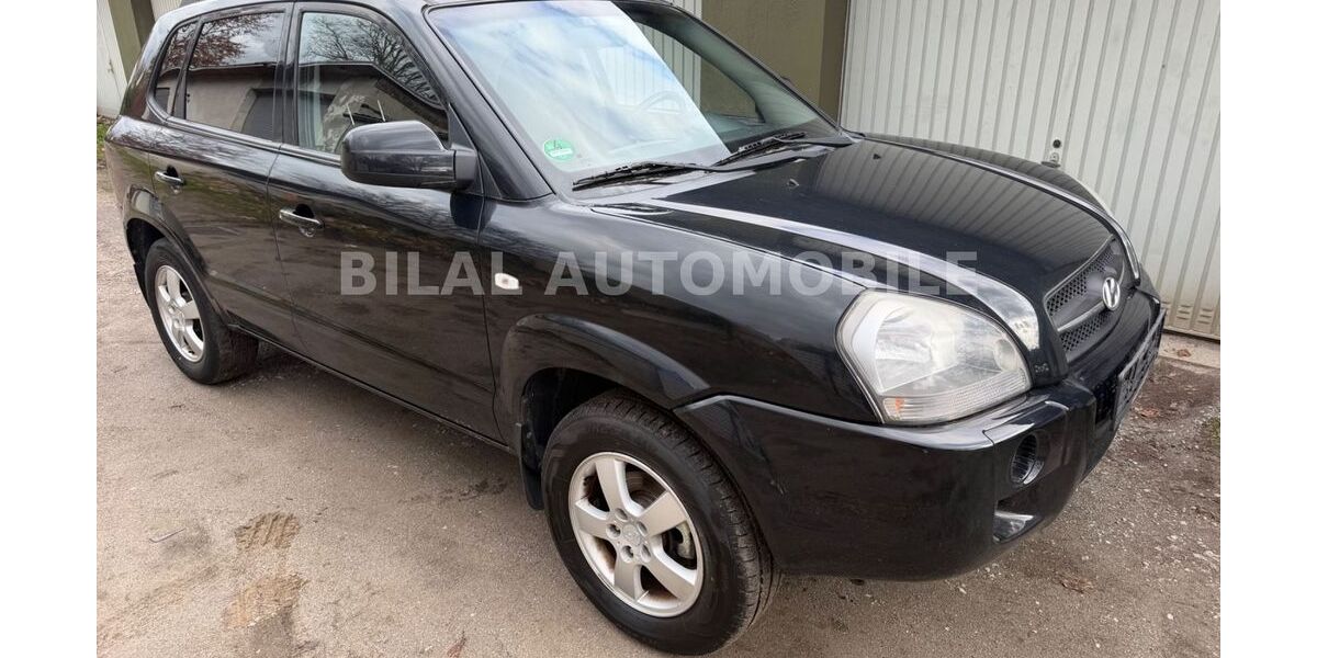 Hyundai TUCSON 146.000 km 2.690 &euro; Gelsenkirchen 45889