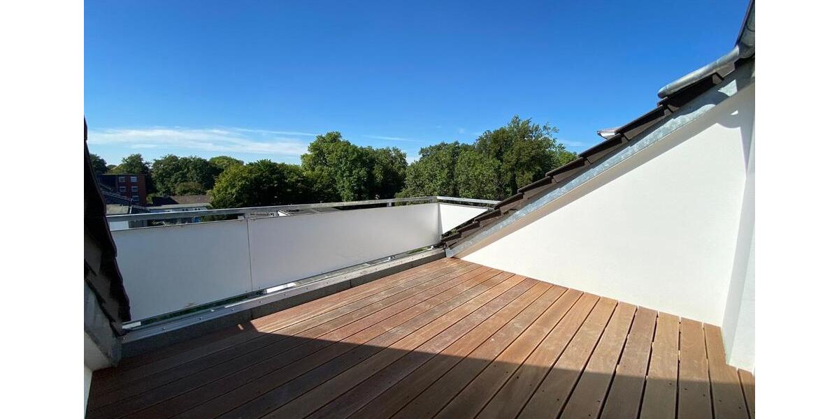 Tolle Dachgeschoss-Wohnung inkl. Terrasse und Einbauküche 3.5 zimmer