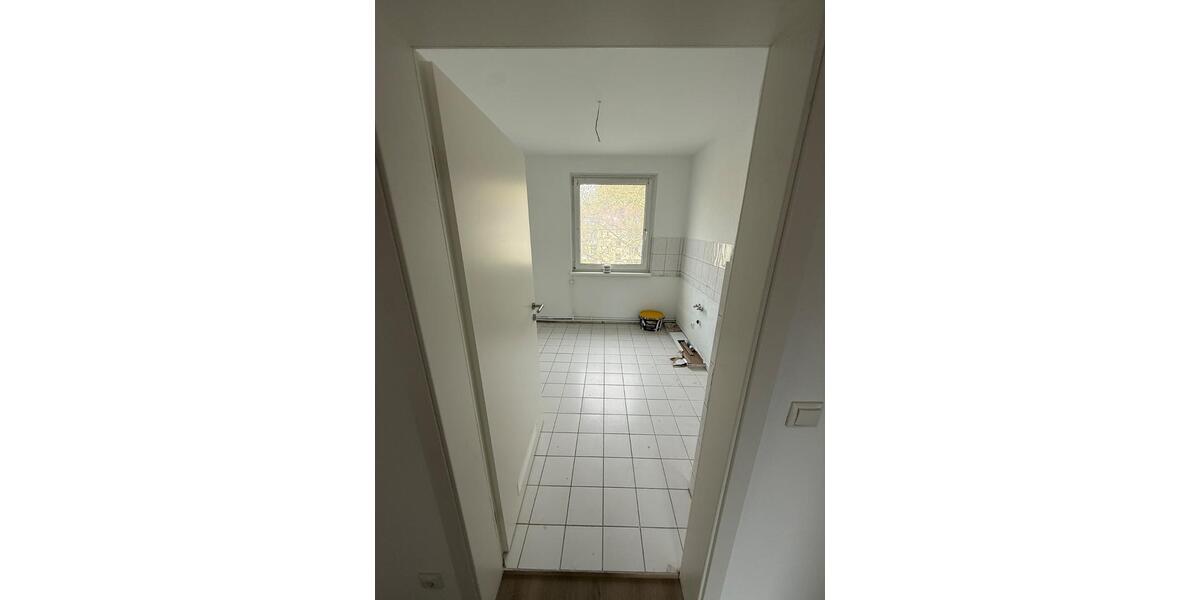 Etagenwohnung Bochum - 4 Zimmer, 73 m&sup2;, 693&euro; | Angebot:26375173