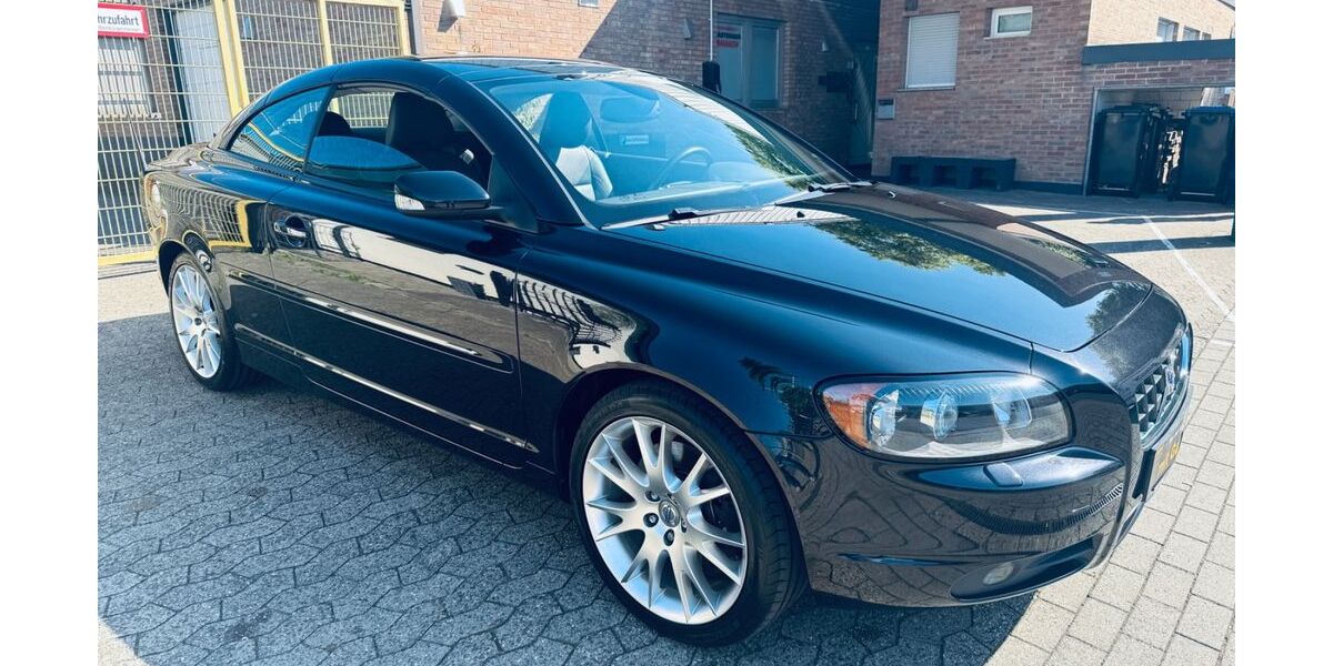 Volvo C70 61.450 km 19.890 &euro; Essen 45356