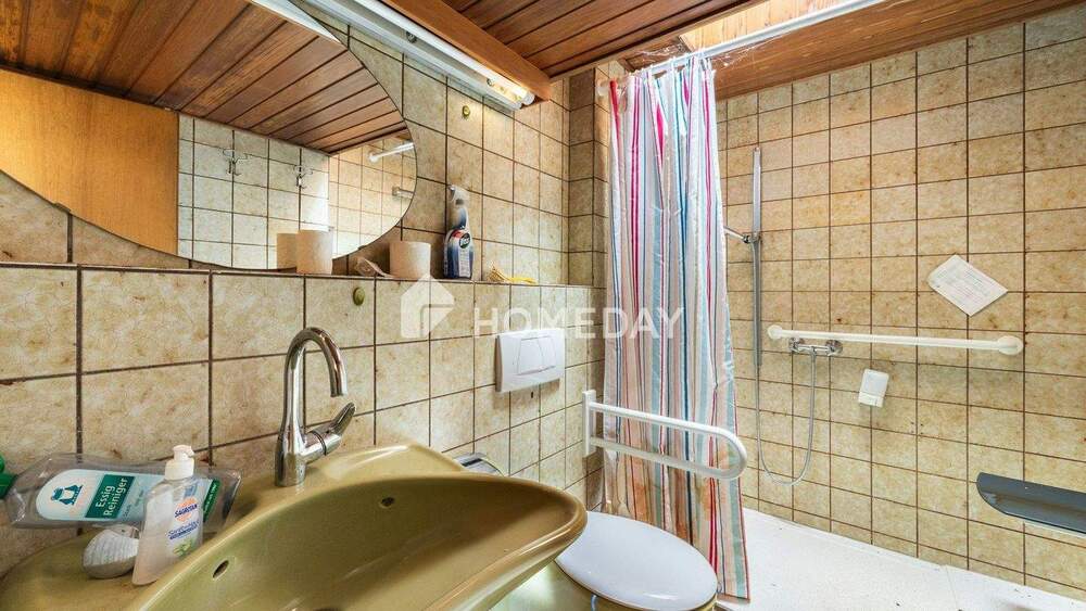 Großzügiges Einfamilienhaus mit Kaminzimmer & weitläufigem Grundstück - Wohnen in idealer Lage 7 zimmer