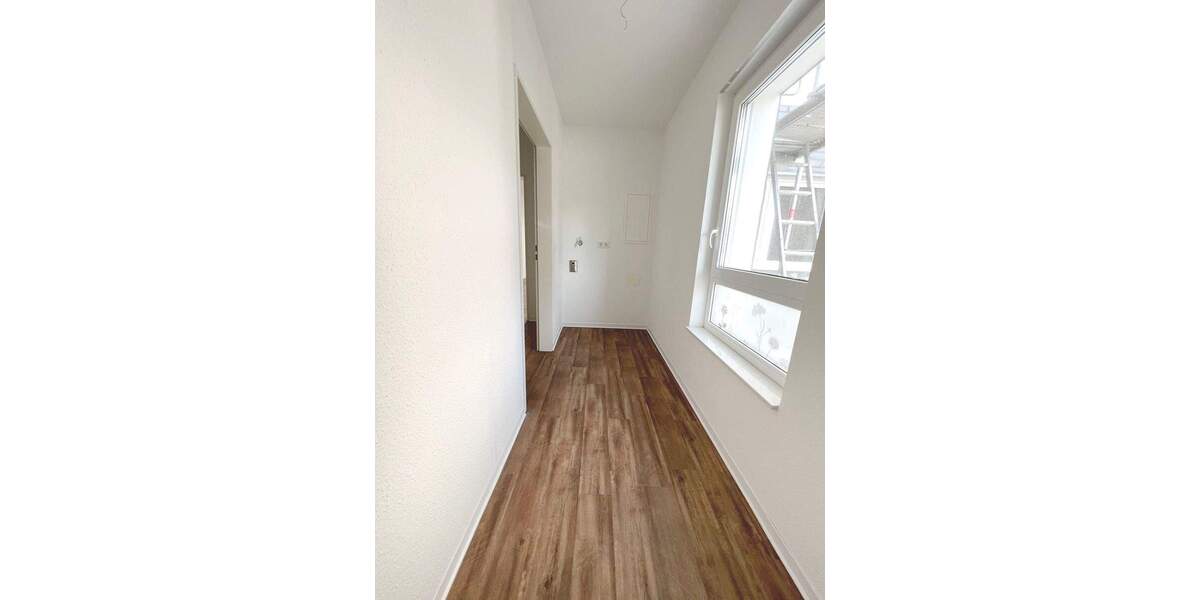 Hochwertige moderne Traumwohnung! Terrasse! Erdgeschoss! 3 zimmer