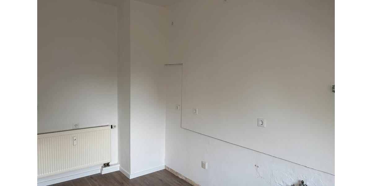 Dachgeschoßwohnung Oberhausen Rothebusch - 3.5 Zimmer, 80 m&sup2;, 640&euro; | Angebot:25394243
