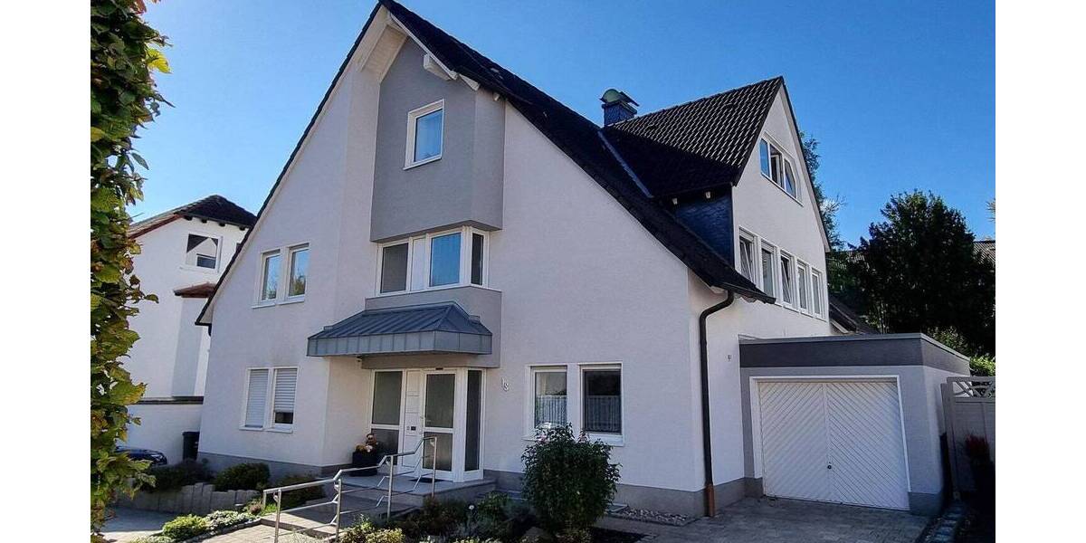 Etagenwohnung Bochum Höntrop - 3 Zimmer, 118 m&sup2;, 1.250&euro; | Angebot:26875118