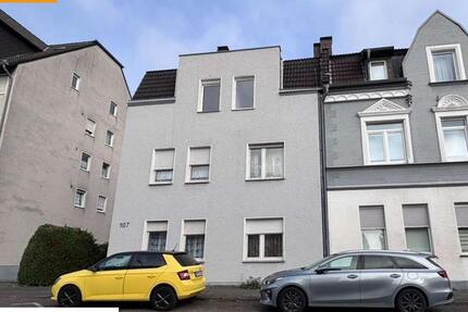 Renovierte Wohnung im 2 OG 3 zimmer