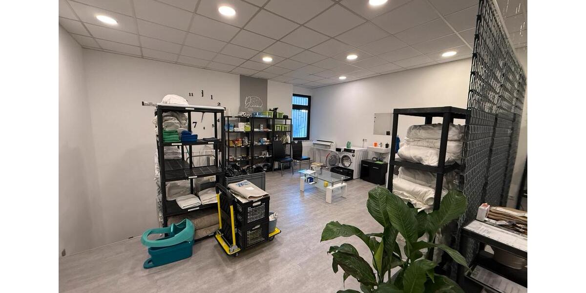 Ladenlokal Yoga Studio Bürofläche in Dinslakener Innenstadt zimmer