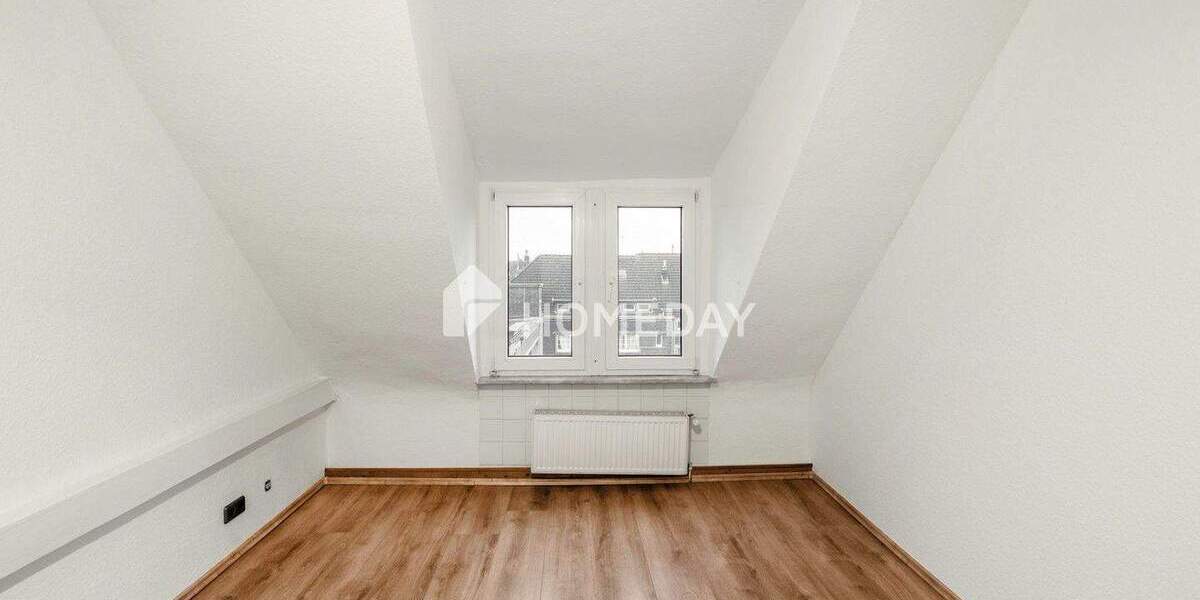 Etagenwohnung Duisburg Marxloh - 3 Zimmer, 106 m&sup2;, 99.000&euro; | Angebot:25373572