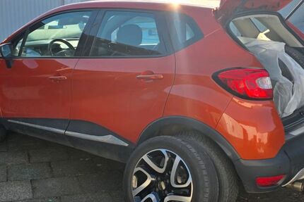 Renault Captur 169.900 km 7.999 &euro; Dinslaken 46537