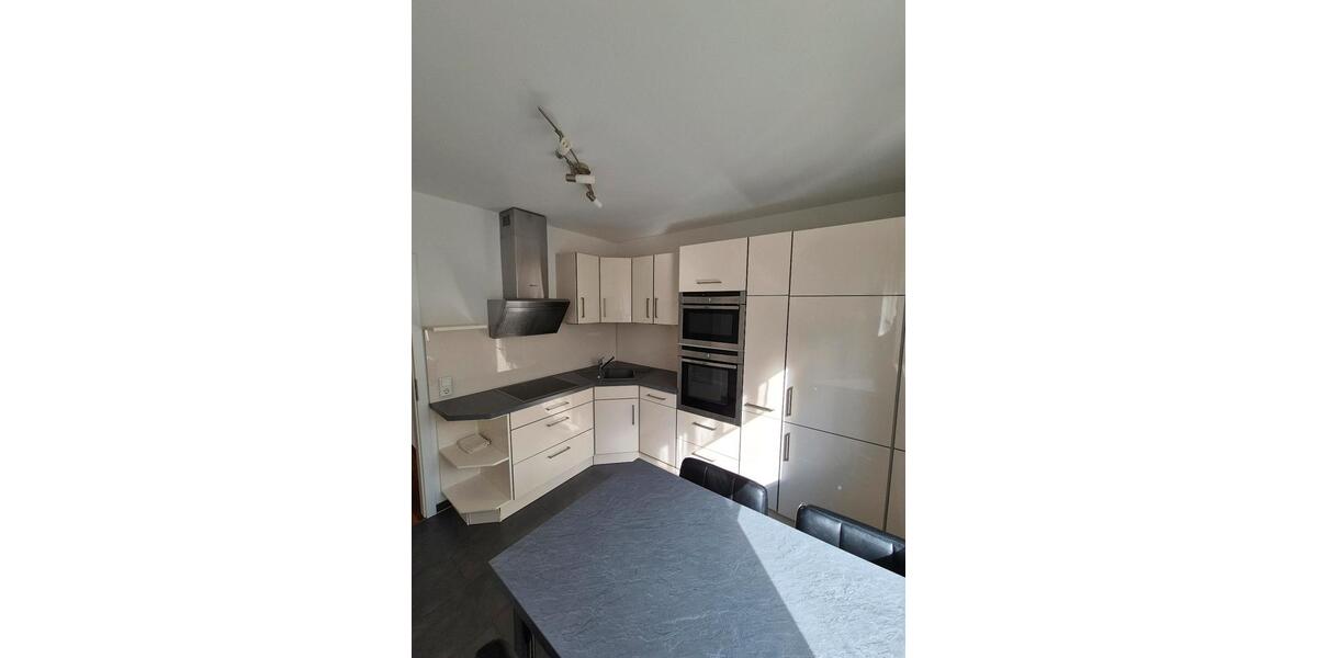 Etagenwohnung Wuppertal Eckbusch - 3 Zimmer, 96 m&sup2;, 252.000&euro; | Angebot:25636924