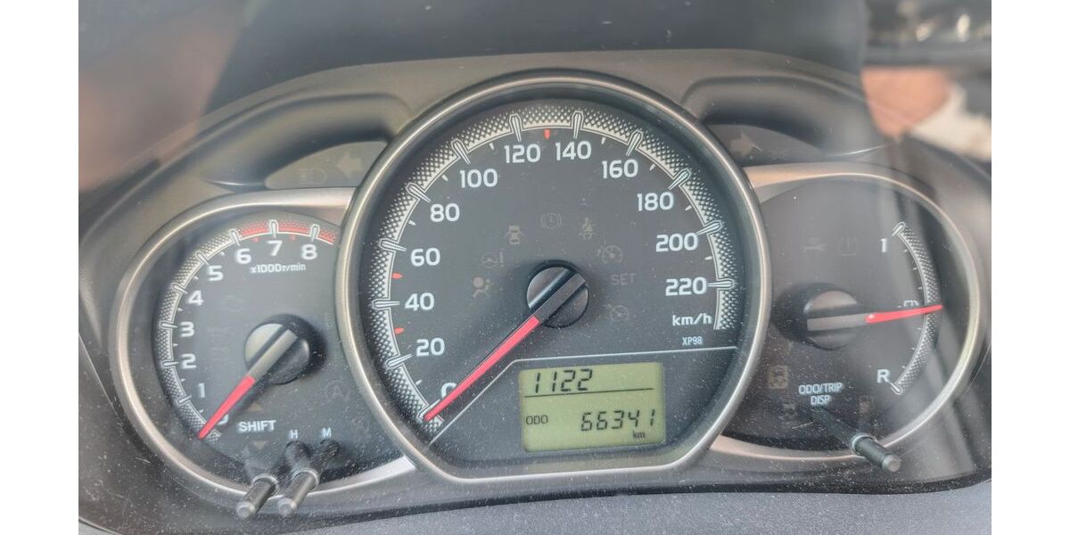 Toyota Yaris 66.000 km 9.000 &euro; Dortmund 44369