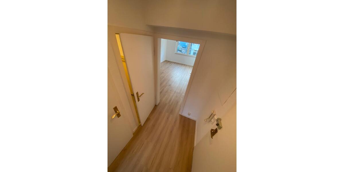Etagenwohnung Essen Stadtbezirk III - 1 Zimmer, 43 m&sup2;, 430&euro; | Angebot:26370054