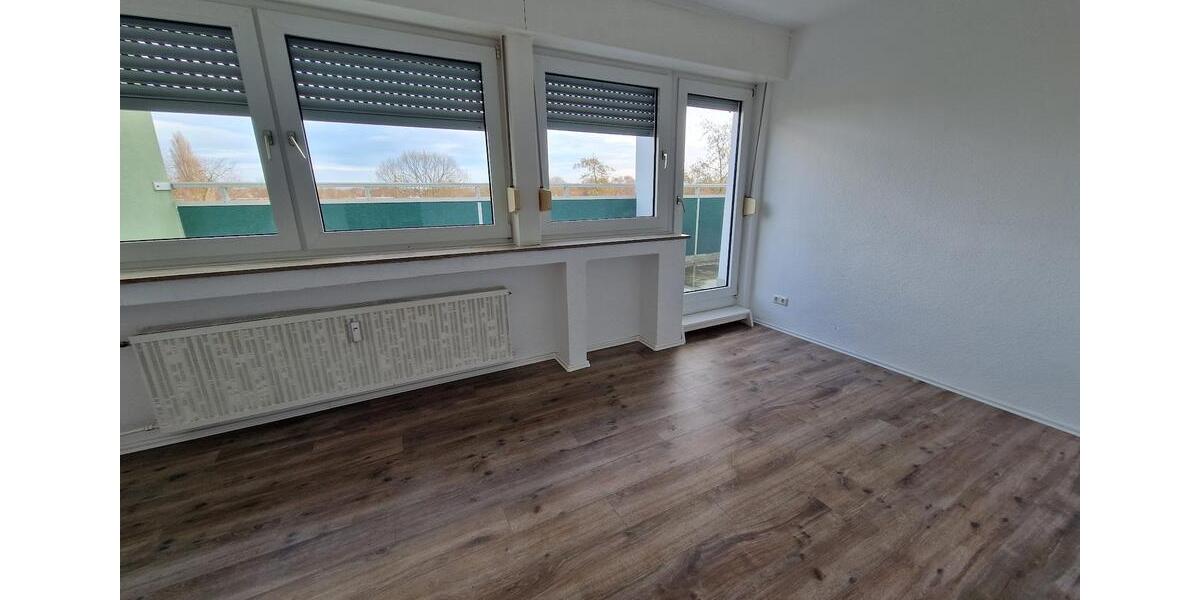 Penthouse: Großzügige, helle 3-Zimmer-Wohnung mit 2 Balkonen 3 zimmer