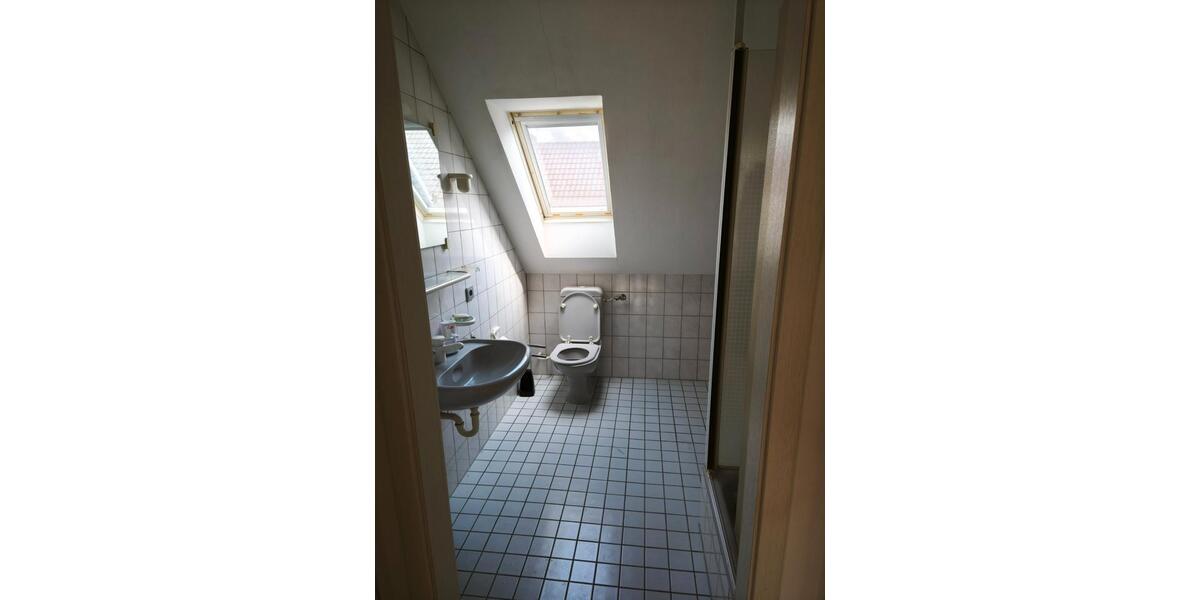Dachgeschoßwohnung Schermbeck - 4 Zimmer, 110 m&sup2;, 329.000&euro; | Angebot:27096130