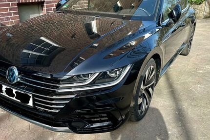 VW Arteon 102.000 km 24.800 &euro; Essen 45133