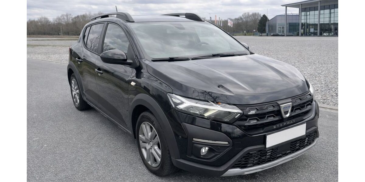 Dacia Sandero 109.000 km 10.800 &euro; Gelsenkirchen 45886