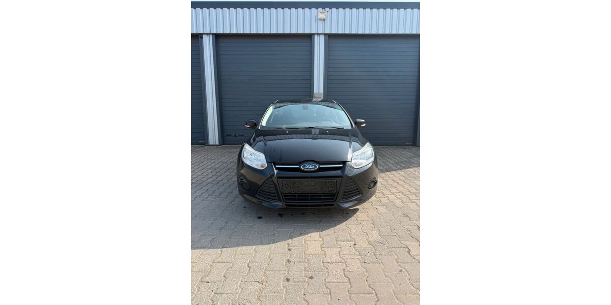 Ford Focus 217.000 km 2.700 &euro; Duisburg 47239